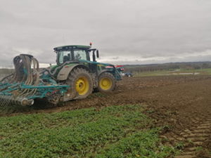 JD 7290R avec suivi GPS Combiné Maïs Sulki